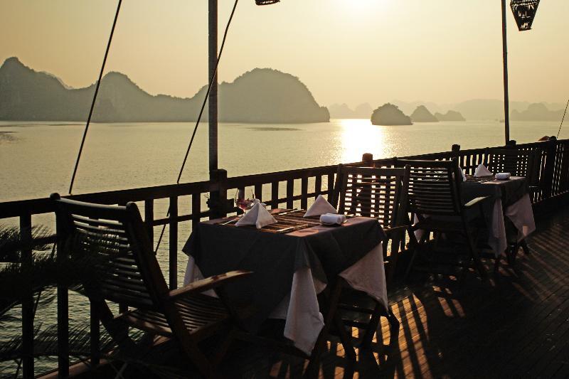 Heritage Line Violet Cruise - Halong Bay & Lan Ha Bay Ha Long Exterior foto